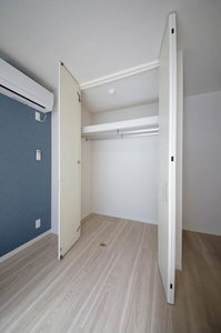 ル　リアン 302号-6