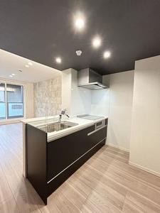 ヴィア・ソーレ 203号-4