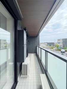 シャーメゾン　アクシスⅡ 202号-7