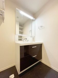 シャーメゾン　アクシスⅡ 202号-9