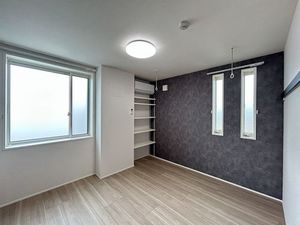 スイート　ライラック 302号-7