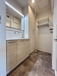 スイート　ライラック 402号-9