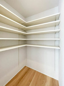 ラ　グリシーヌⅢ 201号-5