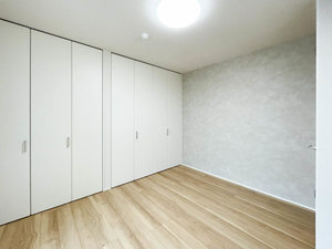 ラ　グリシーヌⅢ 301号-8