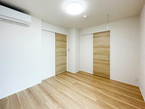 ラ　グリシーヌⅢ 301号-10