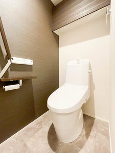 ラ　グリシーヌⅢ 303号-11