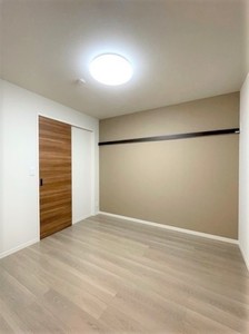 クオレール佐和 301号-5