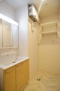 グランエルピス 302号-8