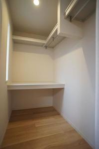 ソレイユ三の丸 301号-6