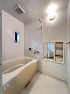 グランシャリオ F 201号-9