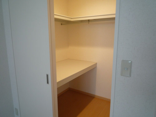 マストライフ馬橋Ａ 201号-4