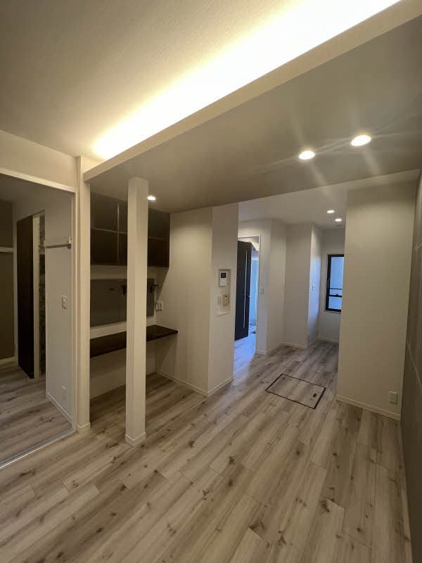 サンモール南志津 103号-2