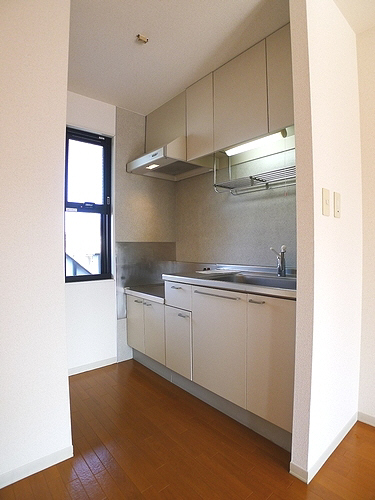 リヴェール・ヒロ 201号-3