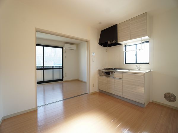 バ－ンホム長谷川Ｃ 101号-3