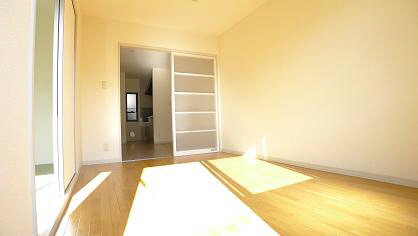 サニーフラット 101号-2