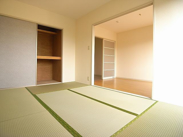 サニーフラット 101号-11