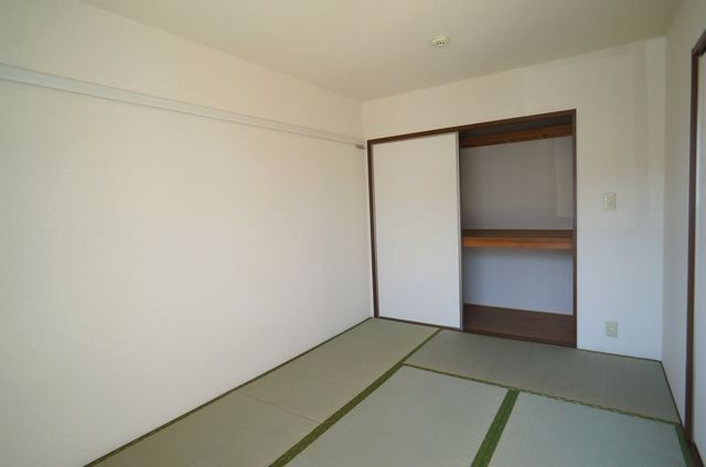 アンビション六実 103号-4