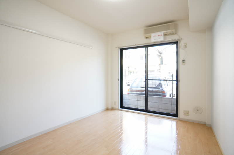 エミネンスそうま 201号-3