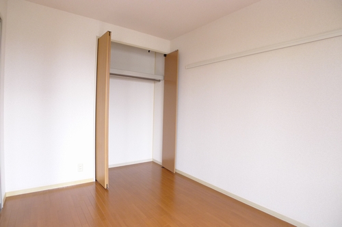 ドミール長沼 A館 202号-4