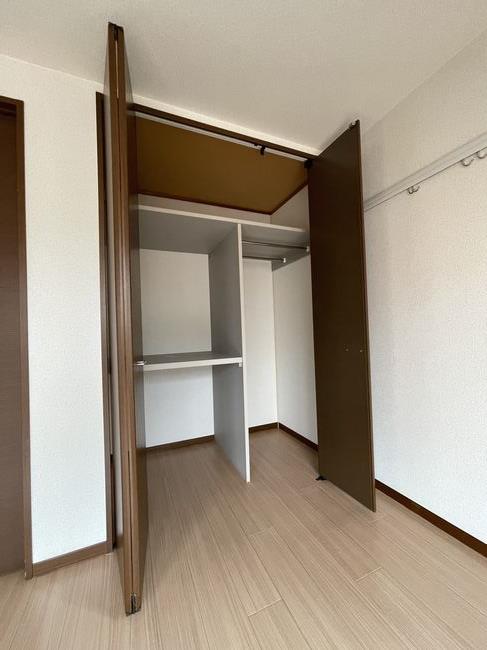 グランヴィルⅠ番館 201号-4