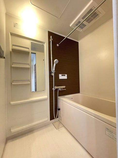 グランヴィルⅡ番館 203号-9