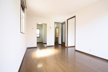 アンビション宍倉 101号-2