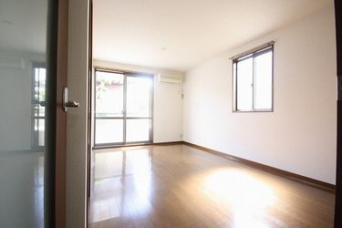 アンビション宍倉 101号-3