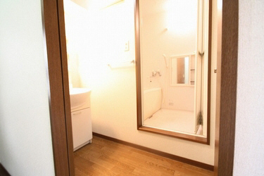 アンビション宍倉 101号-8