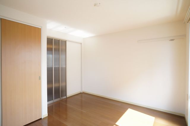 イーストコートB 201号-5