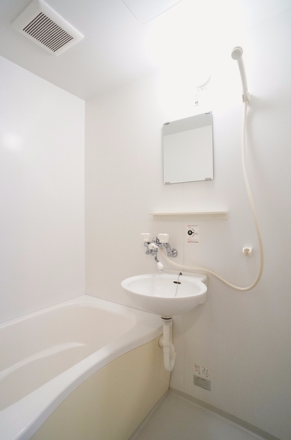 ビレッジ花園 102号-4