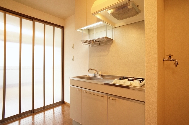 ビレッジ花園 102号-6