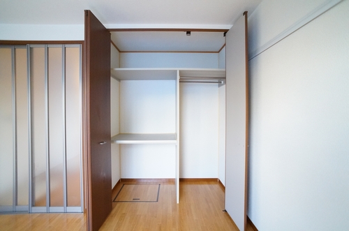 ヤマニヒルズA 106号-5