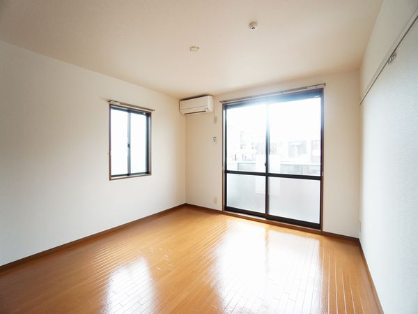 ヤマニヒルズＡ 201号-3