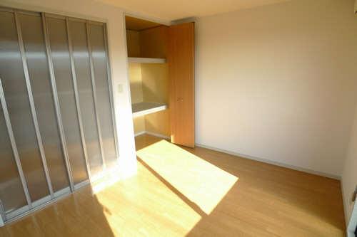 ヤマニヒルズＢ 205号-5