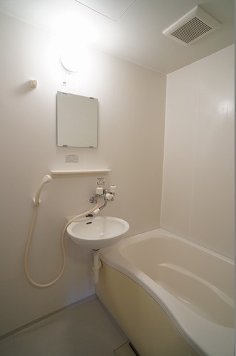 クレール東海神 202号-7