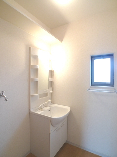 ニューメゾンベールＢ 201号-7