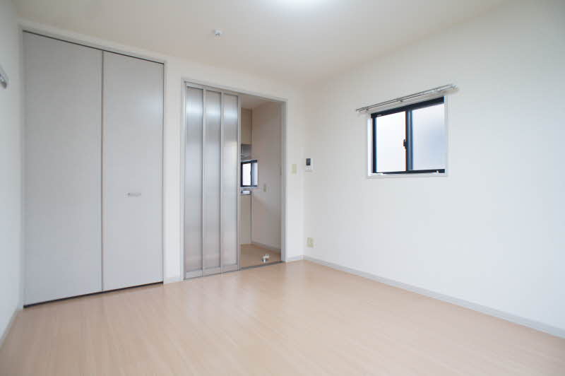 ハイツヤマト 201号-3