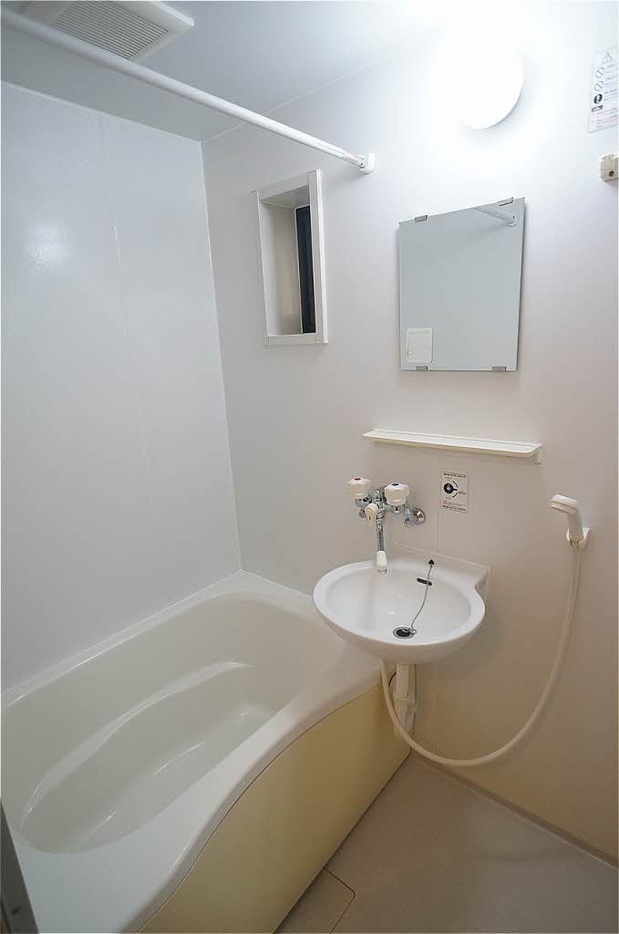 セピアコート 103号-8