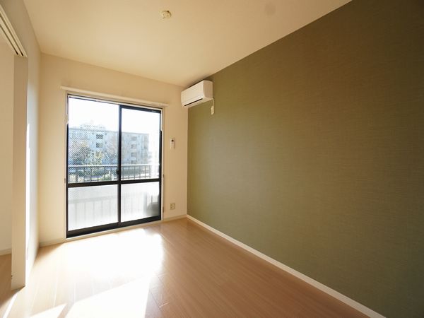 グリーンハイツ学園前壱番館 203号-2