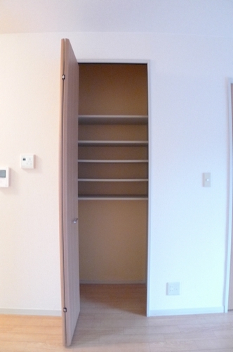 グリーンハイツ学園前弐番館 105号-8