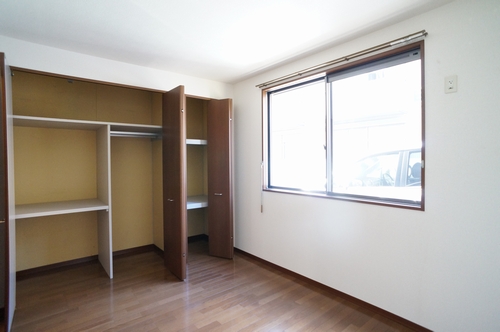 エスペランサⅡ番館 202号-6