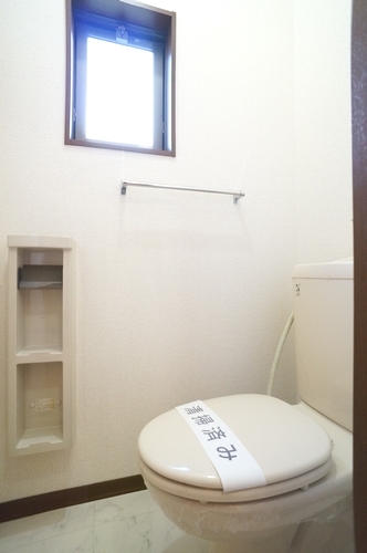 エスペランサⅡ番館 202号-7