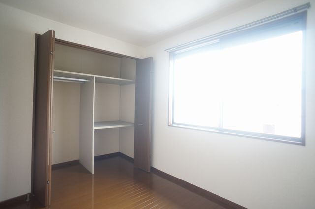 ボナール小山Ⅱ 202号-6