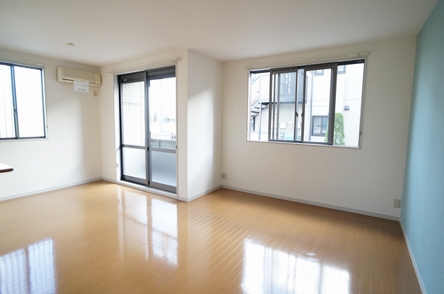 ヴァ・ルワールＡ 101号-3