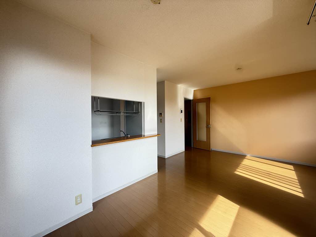 ヴァ・ルワールＡ 202号-2