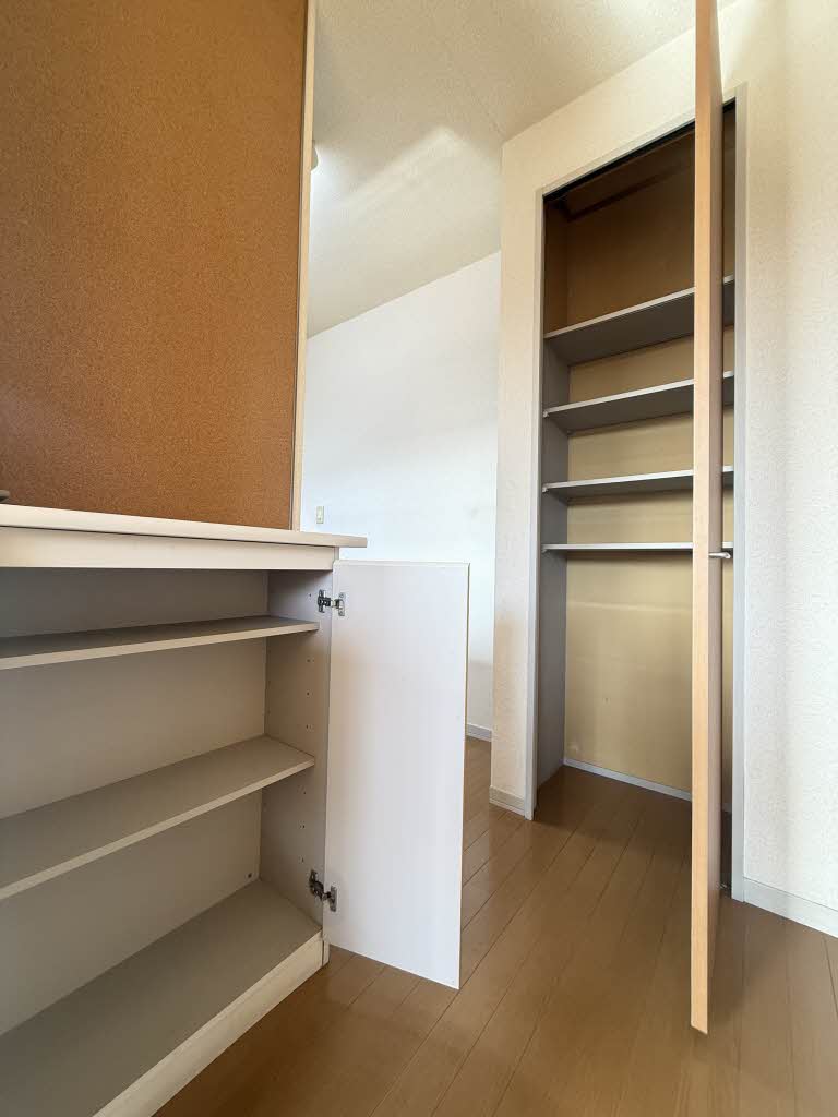 ヴァ・ルワールＡ 202号-4