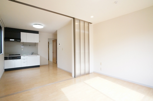 メルベーユ芝山 101号-3