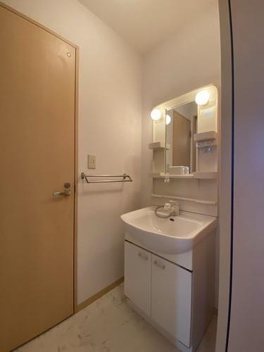 エミネンスＢ 203号-8