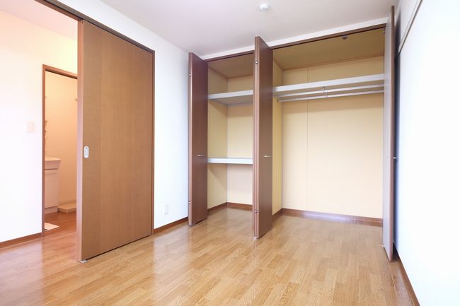 ユウ・フロール 101号-9