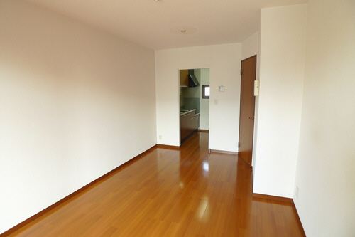 プリマ請西Ｗ棟 102号-3